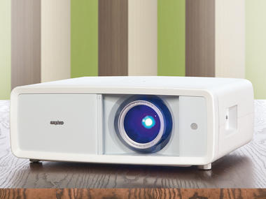 Sanyo PLV-Z2000 review